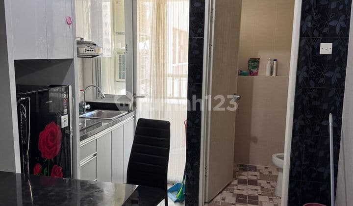 Cheap 2BR Apartment in Educity Near Pakuwon City Mall