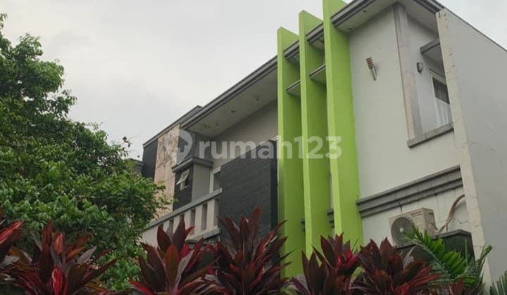 Dijual Rumah 2 Lt Semifurnish di Kemang Pratama Regency Bekasi
