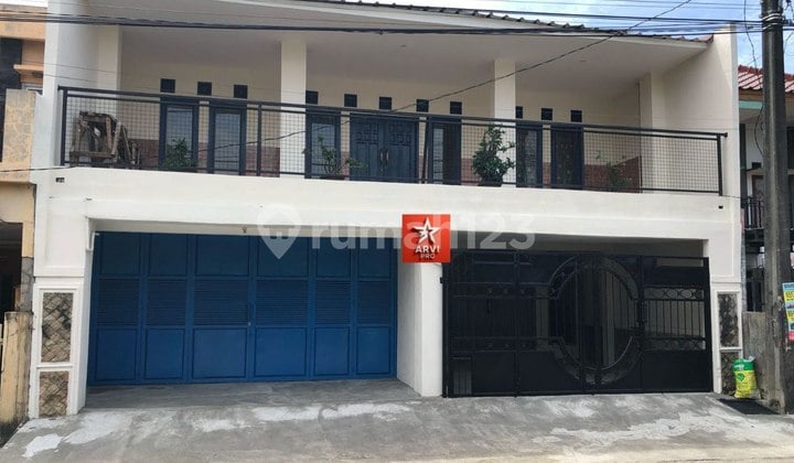 For Sale 2-Story House In Pondok Hijau Near East Bekasi Toll Gate