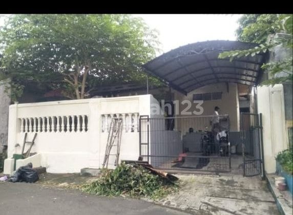 Dijual Rumah di Pondok Bambu Duren Sawit Jakarta Timur