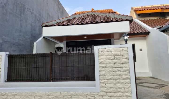 For Rent Newly Renovated House in Metland Ujung Menteng, East Jakarta