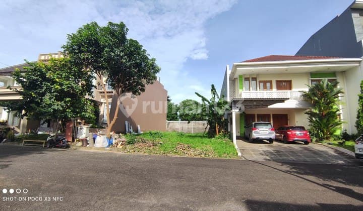 Tanah Luas 300 M2, Strategis, bisa KPR di Grand Wisata