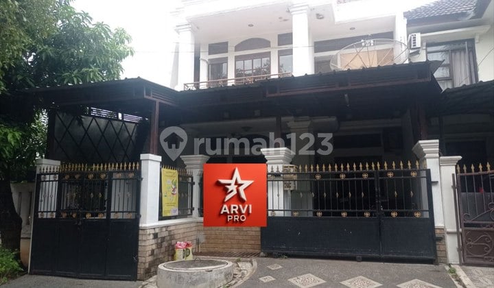 Rumah Bagus 2 Lantai Semi Furnished SHM Cileungsi, Bogor