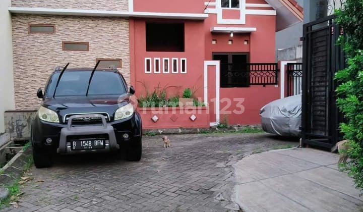Rumah Kontrakan Semi Furnished SHM Taman Harapan Baru, Bekasi