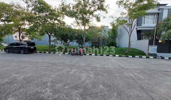 Land Plot in a Ready-to-Build Complex