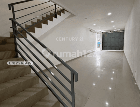 Dijual Ruko Siap Pakai Bersih Strategis di Terusan Holis Bandung