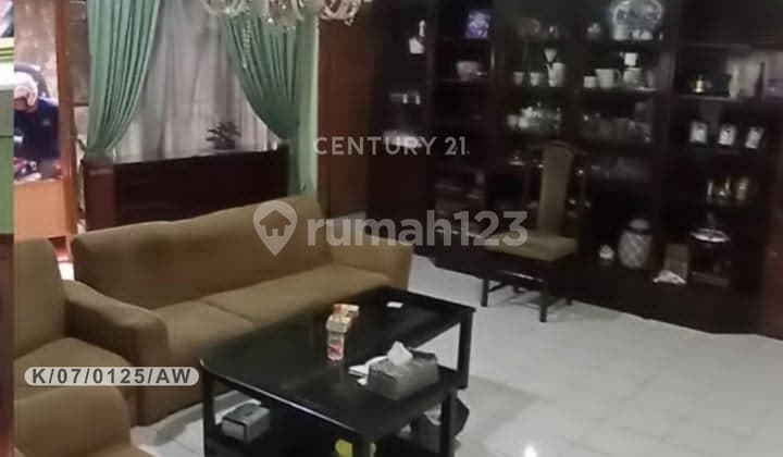 Rumah 2 Lantai Semi Furnished Di Jl Cijambe Ujung Berung Bandung