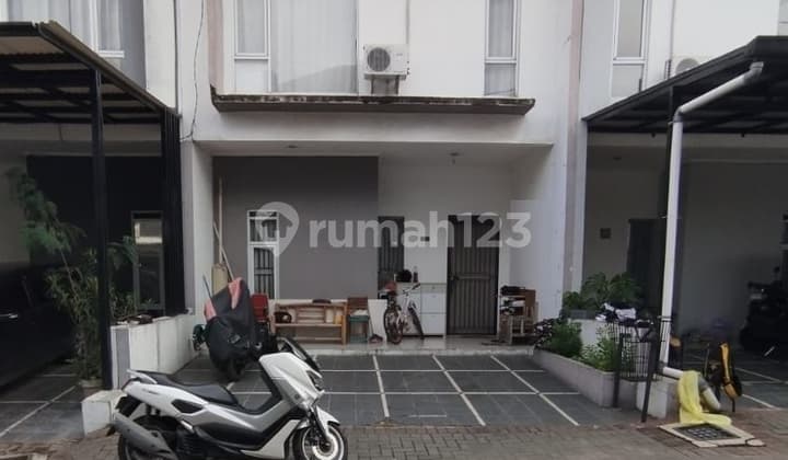 Rumah Onegate Sistem 3 Menit ke Tol Kopo