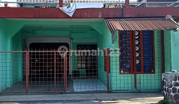 Rumah di Jalan Utama,Cocok untuk Minimarket