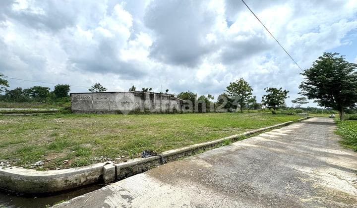 Homestay Environment, Certified Title Ready to Build.