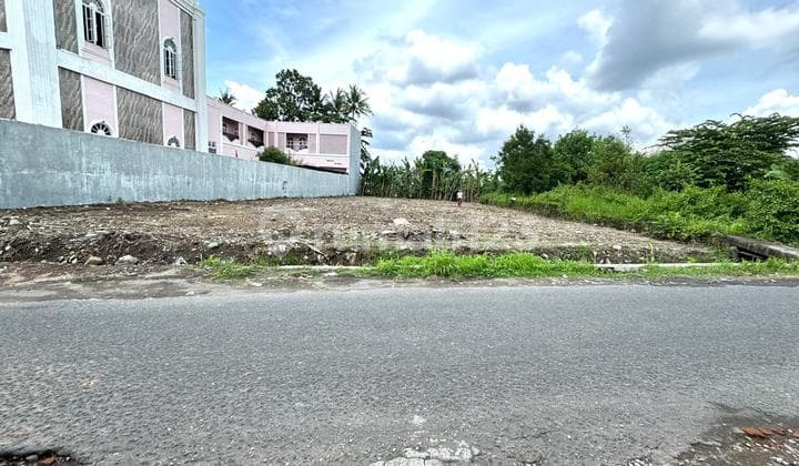 Stadium Area Maguwoharjo Sleman, Roadside Ready to Build