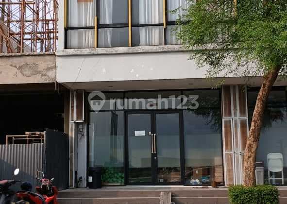 For Sale: Thegreenlake Citraland Wiyung Shop House 85.0 m² Unfurnished HGB