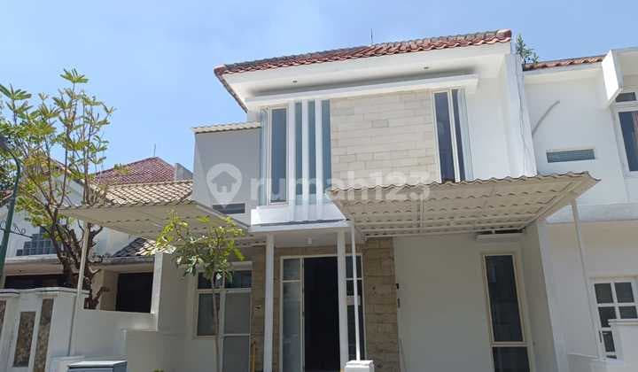 Modern 2-Story House in Citraland Utama - Ready to Occupy & Strategically Located