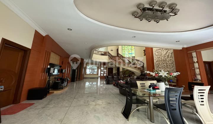 Luxury 5 Bedroom House Fully Furnished Kelapa Gading