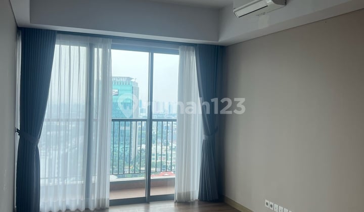 Holland Village 2 Semi-Furnished Good Room Ready to Occupy Unobstructed View