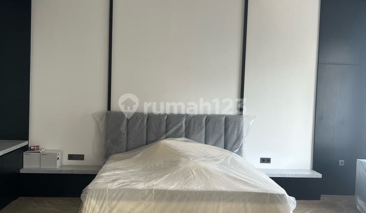 Rumah Mewah Renov Cluster Elit Deket Sekolah Penabur Inter