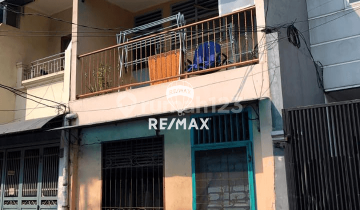 DIJUAL RUMAH 2 LANTAI KAWASAN TANAH SEREAL TAMBORA