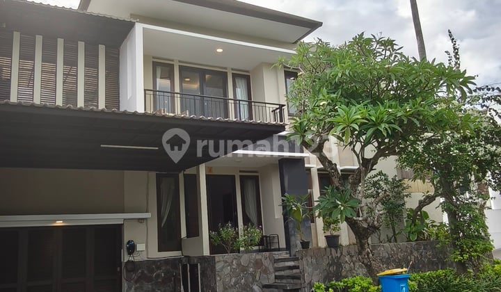 Rumah Hook Kuta Seminyak Bali Dekat Sunset Road