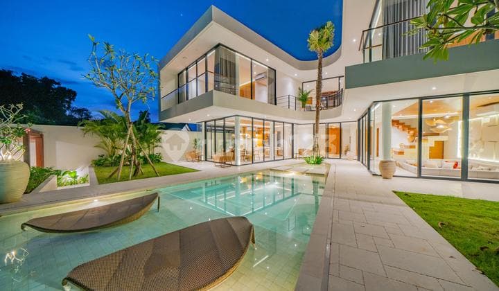 Luxury Brand New Villa Umalas Seminyak Shm