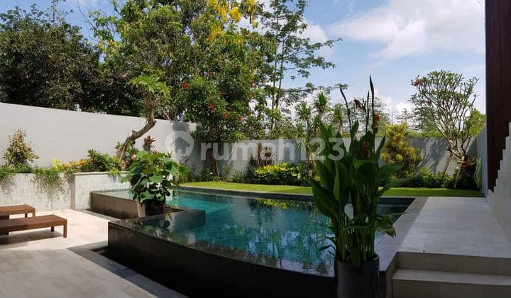Modern Tropical Villa Ungasan Bali Near Balangan Beach