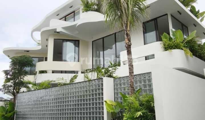 New Villa Seminyak Sunset Road Bali 3 Floors Furnished