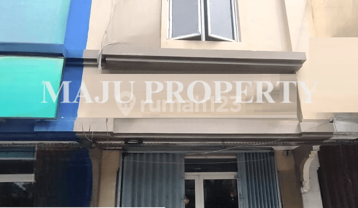 Ruko Sewa Bagus 3 Lantai, Siap Pakai, di Kota Wisata