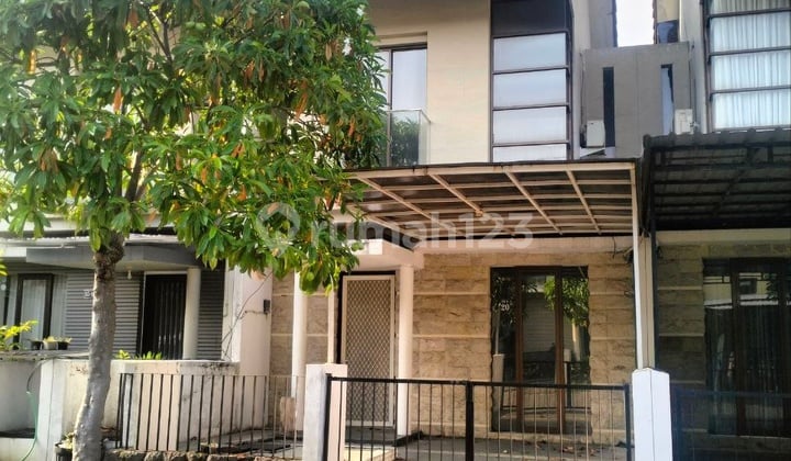 Disewakan Rumah 2lt PANTAI mentari. Surabaya timur Cluster Hampton