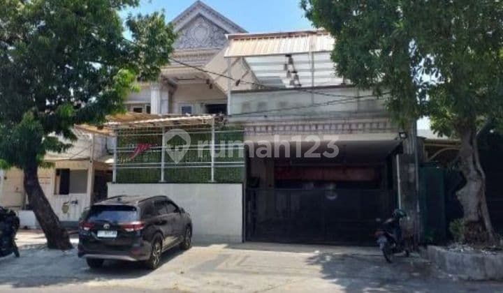 Rumah Pusat Kota Khairil Anwar Surabaya