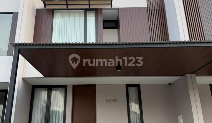 Temurah! Rumah Terawat Siap Huni Full Furnished Lokasi Dalam Residence