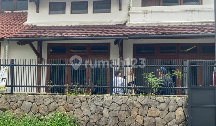 Rumah Siap Huni Termurah & Terluas Lokasi Sangat Strategis di Area Pejaten Rr210