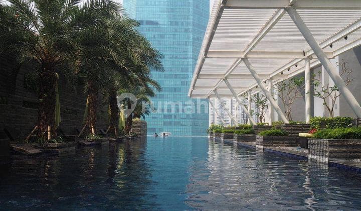 Apartemen Fully Furnished Semi Penthouse di Jakarta Barat