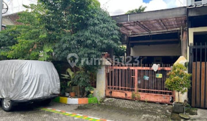 Rumah Hitung Tanah Strategis di Dukuh Kupang Timur 33510