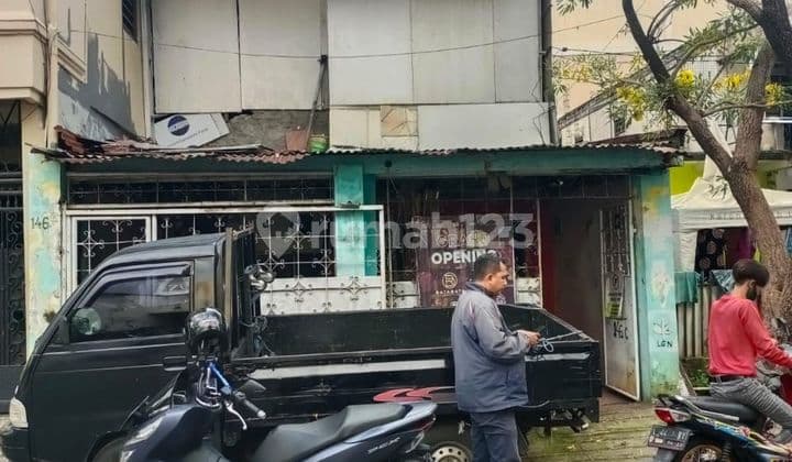 Strategic Darmo Kali City Center 47510