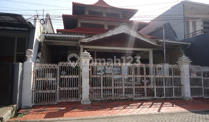 Rumah 2 Lantai SHM di Panjang Jiwo Permai Rungkut 35092646358xxxx