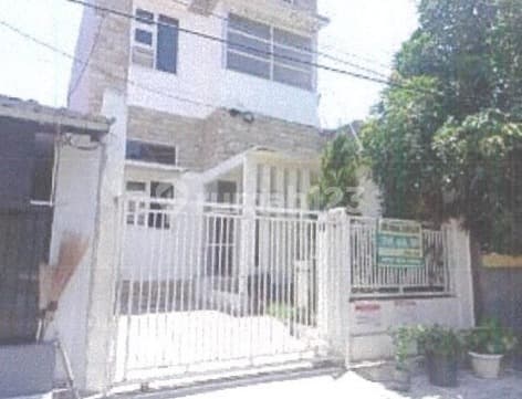 Rumah Minimalis 2 Lantai Bagus Babatan Wiyung 47272xxxx