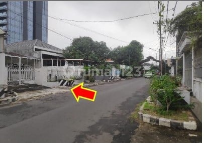 Rumah, 1 Lantai, SHM, di Dukuh Kupang Indah 81660