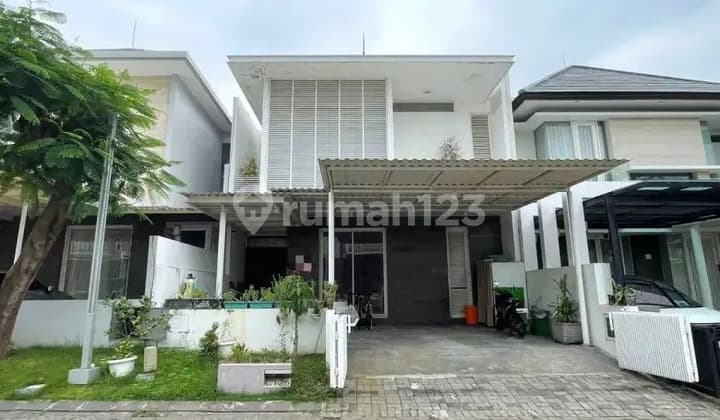Rumah minimalis modern Bagus dian istana HGB Wiyung, Surabaya