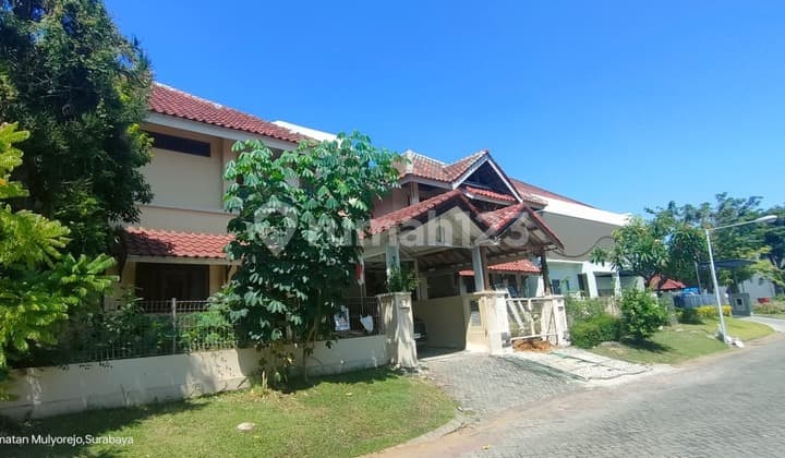 Rumah Bagus SHM villa westwood pakuwon city Mulyorejo, Surabaya 66943