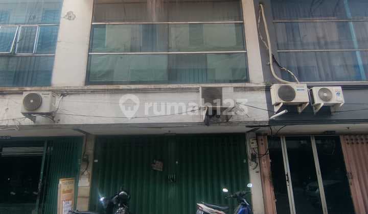 Strategic Ruko Surya Inti Permata with HGB Floor at Jemur Andayani Wonocolo