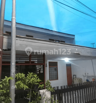 Dijual Rumah Sederhana Siap Huni Jalan Anggrek Neli Murni 2 Kemanggisan, Palmerah - Jakarta Barat