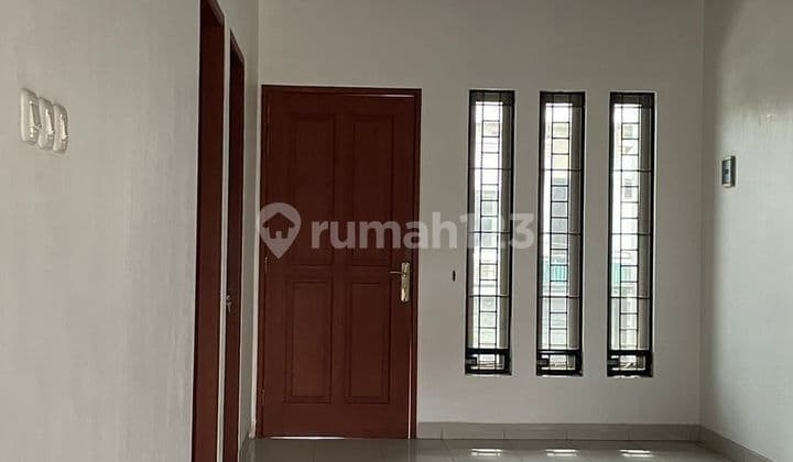 Dijual Rumah Siap Pakai Dijanur Kuning Residence Kelapa Gading , Jakarta Utara