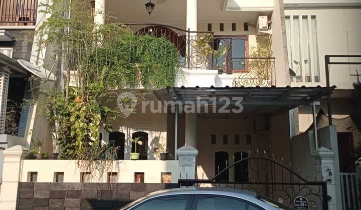 Dijual Rumah 2 Lantai Dijalan Pemancingan, Srengseng