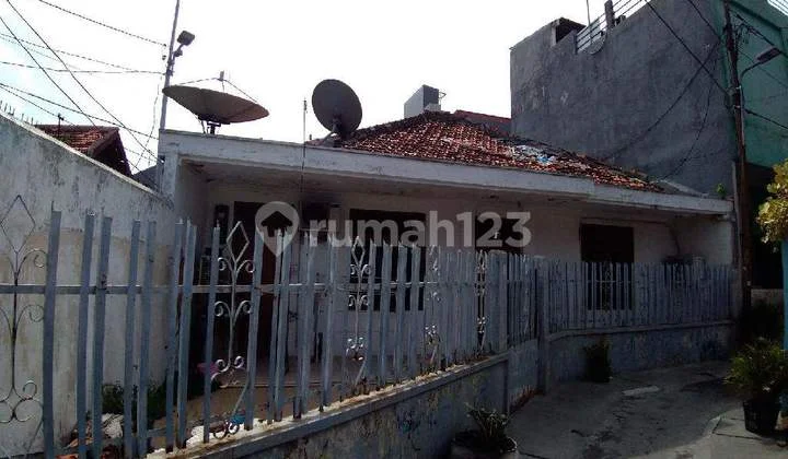 Dijual Rumah Sederhana Lokasi Strategis Jalan Kebon Kosong Kemayoran , Jakarta Pusat