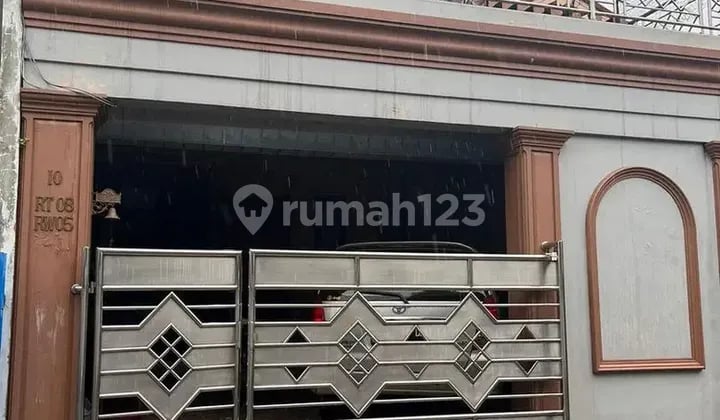 Dijual Rumah 2 Lantai Siap Huni di Jalan Percetakan Negara Jakarta Pusat