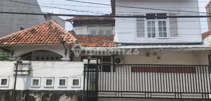 Di Jual Rumah 2 Lantai Ada 23 Kamar bisa di Jadikan Kos di Jalan Kramat Ulujami Jakarta Selatan