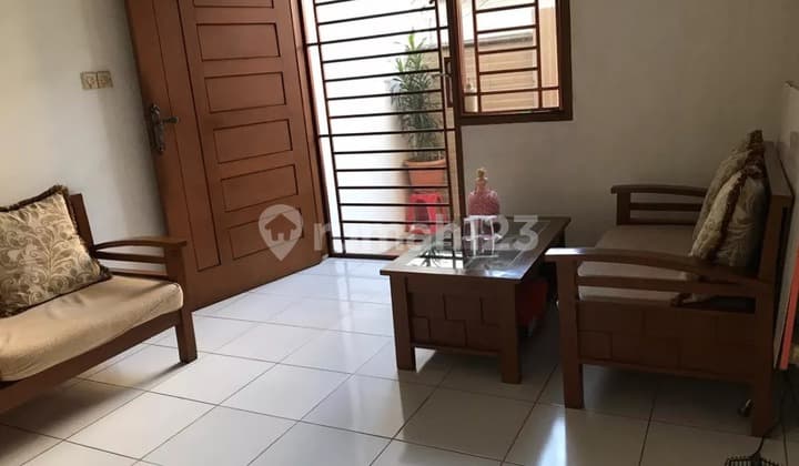 Dijual Rumah Minimalis 3 Lantai Di Pademangan , Jakarta Utara