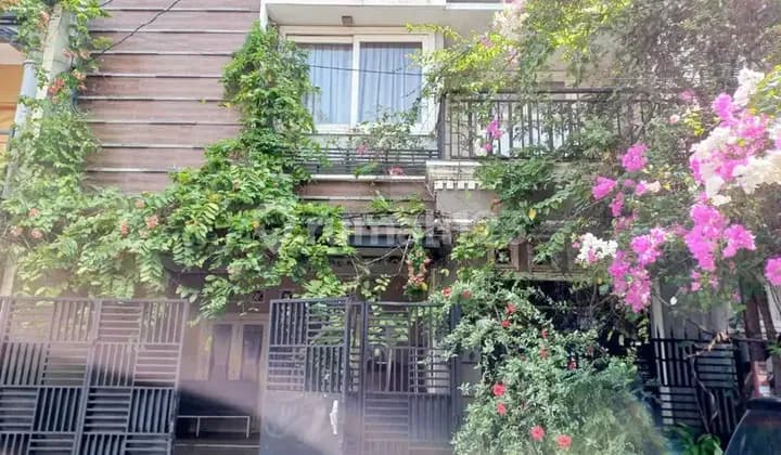 DiJual Rumah 2 Lantai Siap Huni Di komplek Pelabuhan Walang Jaya Alur Laut Plumpang Jakarta Utara