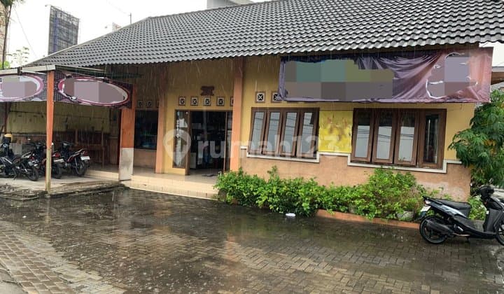 Disewakan/Dijual Ruang Usaha Strategis Depok Sleman Area Kaliurang Dekat Ugm