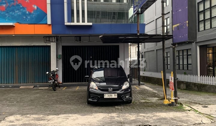 Disewakan/Dijual Ruko Strategis Depok Sleman Area Demangan