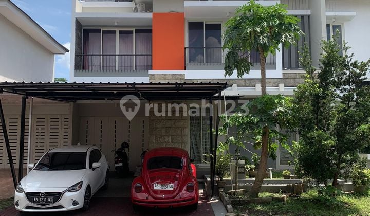 Dijual Rumah Cantik Dalam Perum Elit Ngaglik Area Jakal Km 9 Dekat Uii,ugm,psr Kolombo,al Azhar,pakuwon Mall